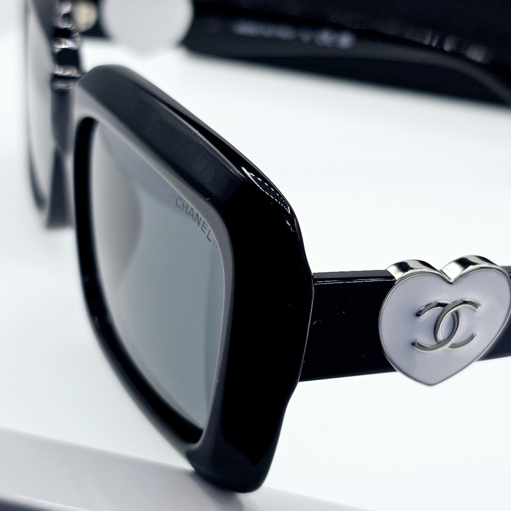 CHANEL CH5520A C501/S4 Designer Sunglasses | Black & Silver Frame | Grey Lenses - Picture 7 of 16